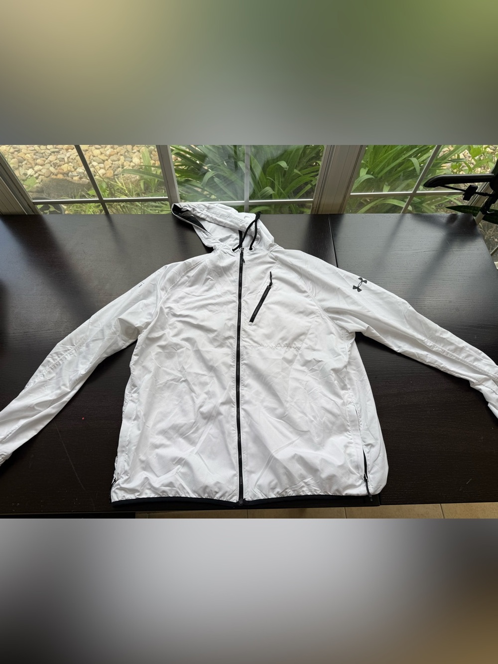 Under Armour light weight men hoodie jacket